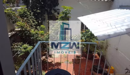 Sobrado à venda, Mooca, São Paulo, SP com 2 Dormitórios, Sala ,Cozinha, Banheiro , quintal e Depósi
