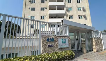 Apartamento para Venda em Niterói, Badu, 2 dormitórios, 1 suíte, 2 banheiros, 1 vaga
