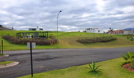 Terreno no Condomínio Portal da Serra - SJBV