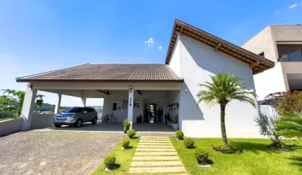 CASA CONDOMÍNIO SANTA MARIA