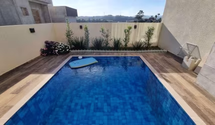 CASA À VENDA - 3 DORMITÓRIOS - CONDOMÍNIO VILLAS DO JAGUARI - SANTANA DE PARNAÍBA
