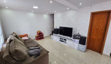 CASA À VENDA, 3 DORMITÓRIOS - CONDOMÍNIO DOS PÁSSAROS - VILA PARQUE