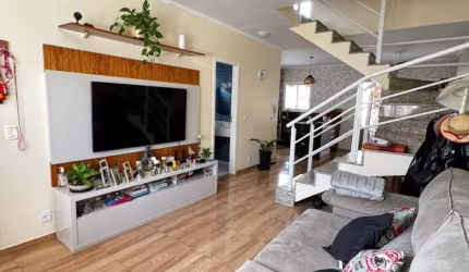 CASA À VENDA 3 DORMITÓRIOS, CONDOMÍNIO PORTALLE, CAJAMAR