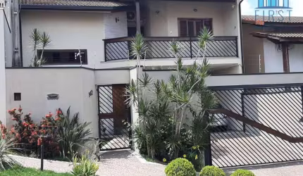 Linda casa na cidade de Valinhos