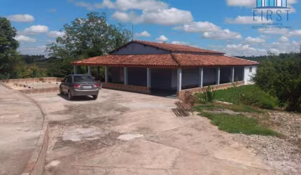 Chácara com 3 dormitórios à venda, 2100 m² por R$ 690.000,00 - Vivenda - Jundiaí/SP