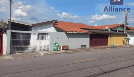 Casa com 3 dormitórios à venda, 170 m² por R$ 690.000,00 - Nova Vinhedo - Vinhedo/SP