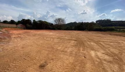 Área para alugar, 5200 m² - Estiva - Louveira/SP