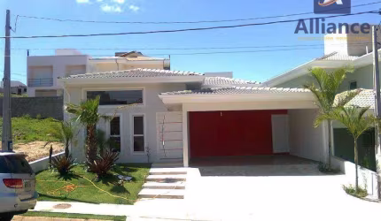 Casa com 3 dormitórios à venda, 180 m² por R$ 1.300.000,00 - Cond. Madre Maria Vilac - Valinhos/SP