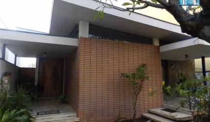 Casa com 3 dormitórios, 435 m² - venda por R$ 2.350.000,00 ou aluguel por R$ 10.593,27/mês - Centro - Jundiaí/SP