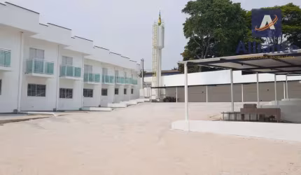 Casa com 2 dormitórios para alugar, 66 m² por R$ 2.550,00/mês - Vila Caldana - Louveira/SP