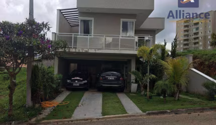 Casa com 4 dormitórios, 230 m² - venda por R$ 1.390.000,00 ou aluguel por R$ 8.200,00/mês - Condomínio Via Castelli - Louveira/SP