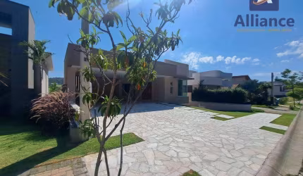 Casa com 3 dormitórios à venda, 266 m² por R$ 2.100.000,00 - Condomínio Santa Isabel - Louveira/SP