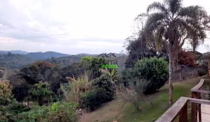 para à venda com 4 quartos  270.00 m2 no bairro Rancho Grande, Mairiporã -