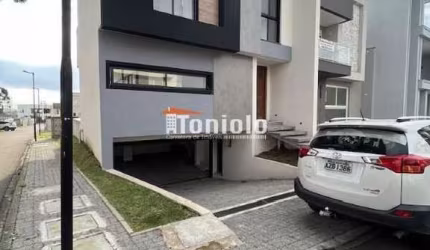 Sobrado em Condomínio à venda, 4 quartos, 4 suítes, 4 vagas, Itália - São José dos Pinhais/PR