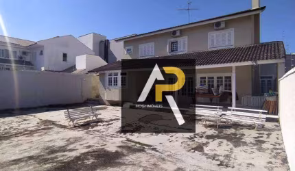Sobrado com 4 quartos à venda, 550 m² - Vila Oliveira - Mogi das Cruzes/SP