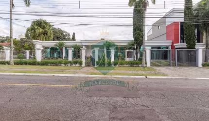 Venda de Casa Térrea Residencial e Prédio Comercial