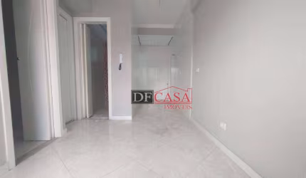 Apartamento em Vila Ré