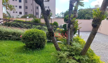 Apartamento em Chácara Seis de Outubro