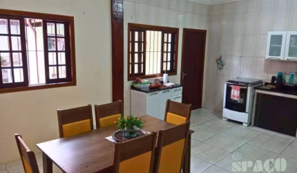 Sobrado com 3 dormitórios à venda, 164 m² por R$ 450.000,00 - Residencial e Comercial Cidade Morumbi - Pindamonhangaba/SP