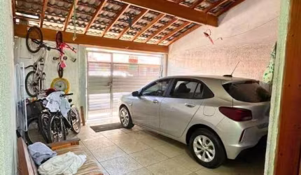 Casa com 2 dormitórios à venda, 100 m² por R$ 219.500,00 - Araretama - Pindamonhangaba/SP