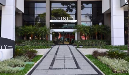 Sala comercial à venda na Avenida Anita Garibaldi, Ahú, Curitiba por R$ 499.000