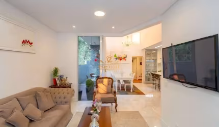 Casa em condomínio fechado com 2 quartos para alugar na Rua Francisco Antônio da Costa Nogueira, Santa Felicidade, Curitiba por R$ 9.500