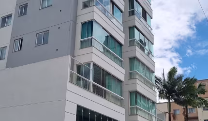 Apartamento Mobiliado na Meia Praia