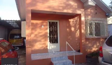 Casa para Venda - 170m², 5 dormitórios, 3 vagas - Cristo Redentor