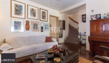 Cobertura para Venda - 240m², 3 dormitórios, sendo 1 suites, Rio Branco
