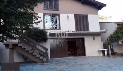 Casa para Venda - 324.6m², 3 dormitórios, sendo 1 suites, 3 vagas - Vila Conceição