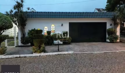 Casa para Venda - 197m², 3 dormitórios, 4 vagas - Sarandi