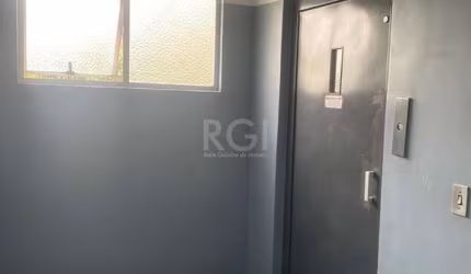 Apartamento para Venda - 65m², 2 dormitórios, 1 vaga - Jardim Sabará