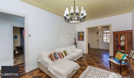 Casa para Venda de 3 dormitórios, Petrópolis