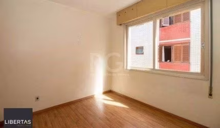 Apartamento de 2 dormitórios, 1 vaga - Petrópolis