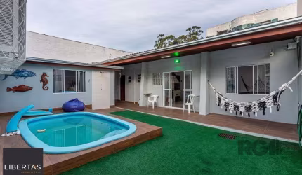 Casa no Jardim do Salso de 3 dormitórios pátio e piscina