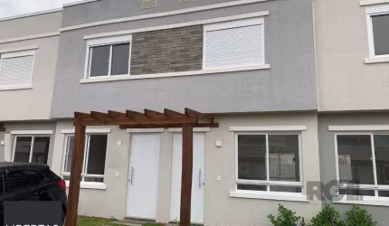Sobrado novo com aproximadamente 88m² no bairro Vila Nova.