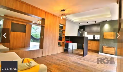Casa de Condomínio em Mário Quintana