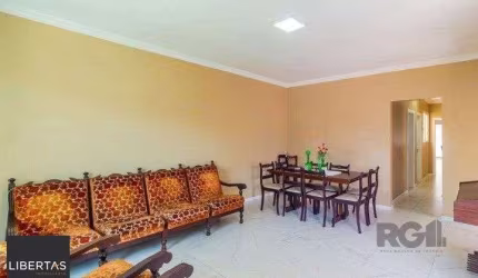 Vendo casa no Bairro Cristo Redentor em Porto Alegre.