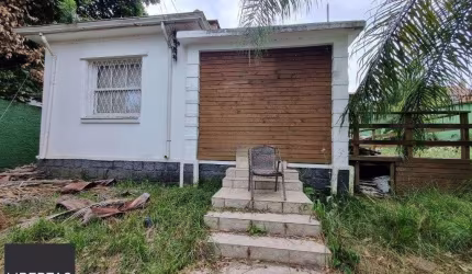 Casa com 3 quartos, 4 vagas e 120m² no bairro Vila Assução