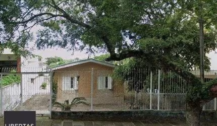Casa de alvenaria, 03 dormitórios próximo a Av. Teresópolis