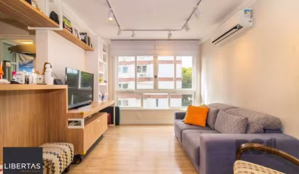 Vende-se belo apartamento a 2 quadras do Parcão, 3 quartos com suíte e vaga coberta - 110m² - Auxiliadora