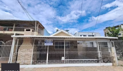 Casa a venda bairro Navegantes