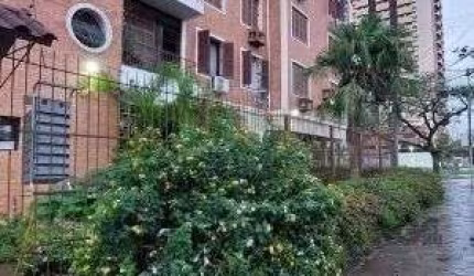 Apartamento em Menino Deus