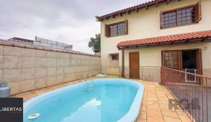 Casa com 4 quartos no bairro nonoai