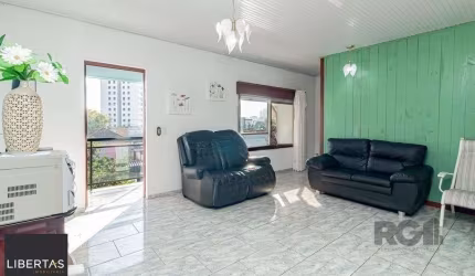casa de 2 dormitórios, com 229m² no bairro Jardim Itu
