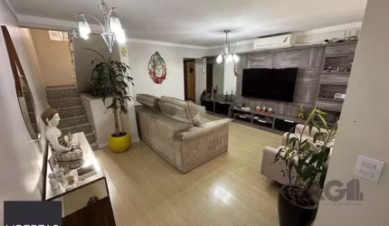 Casa de 160m² com 4 quarto no Bairro Farrapos