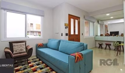 Casa 129m² - 3 dormitórios, 2 vagas no bairro Hípica