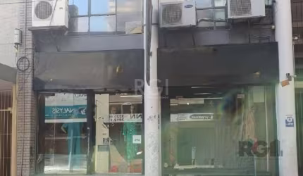 Prédio Comercial em Centro Histórico