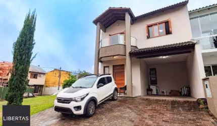 Casa de Condomínio em Passo das Pedras