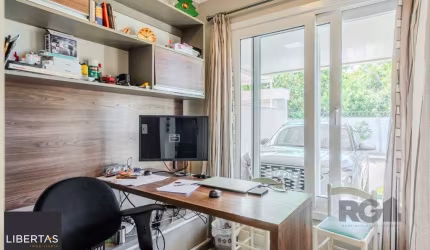 Casa para Venda - 102m², 3 dormitórios, sendo 1 suites, 2 vagas - Aberta dos Morros